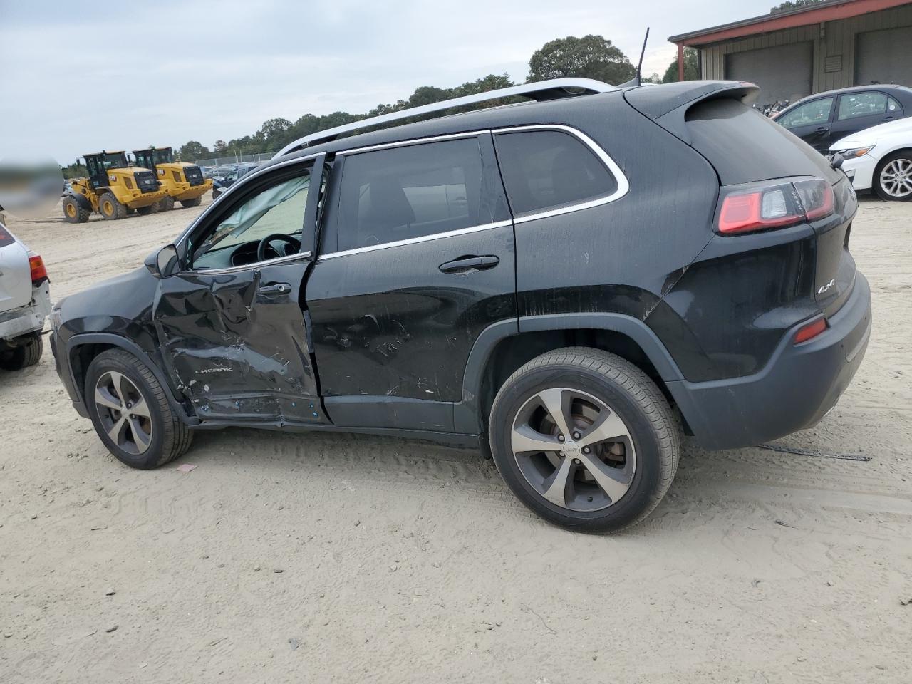 2019 Jeep Cherokee Limited - Image 2