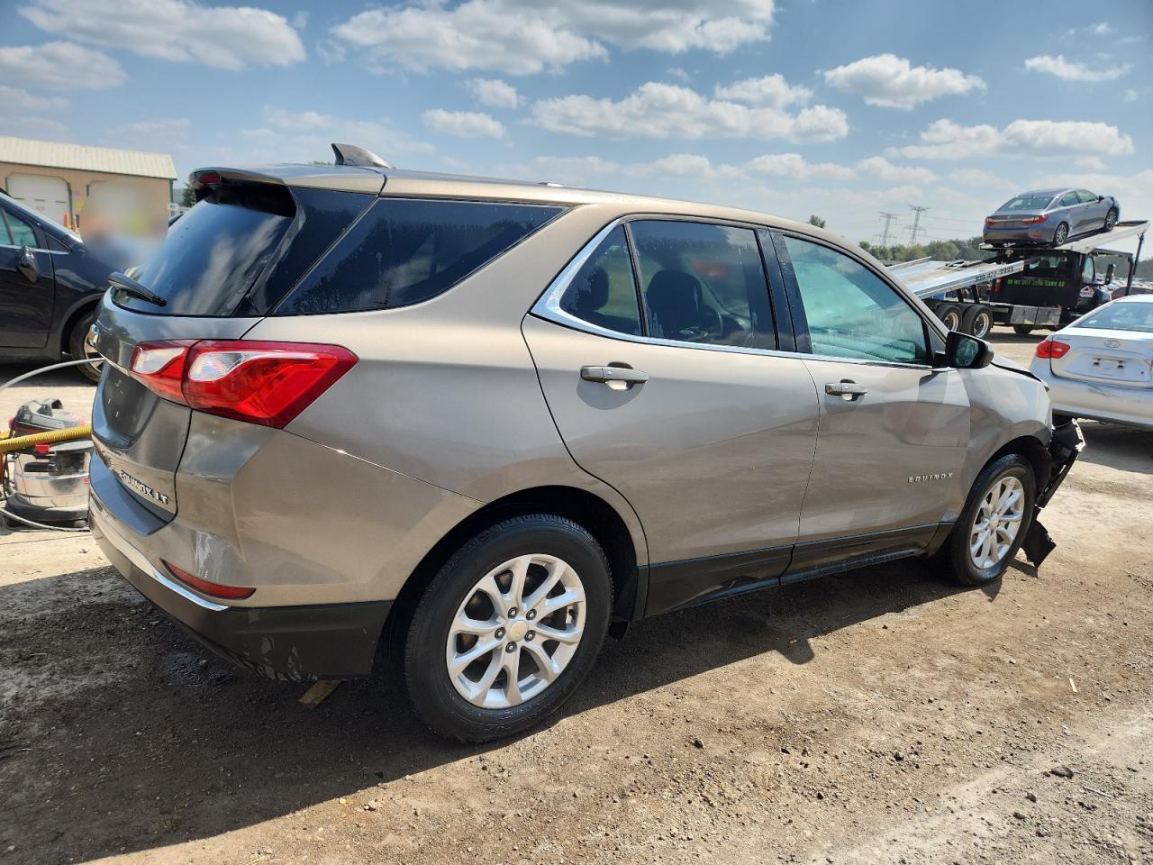2018 Chevrolet Equinox Lt - Фото 3