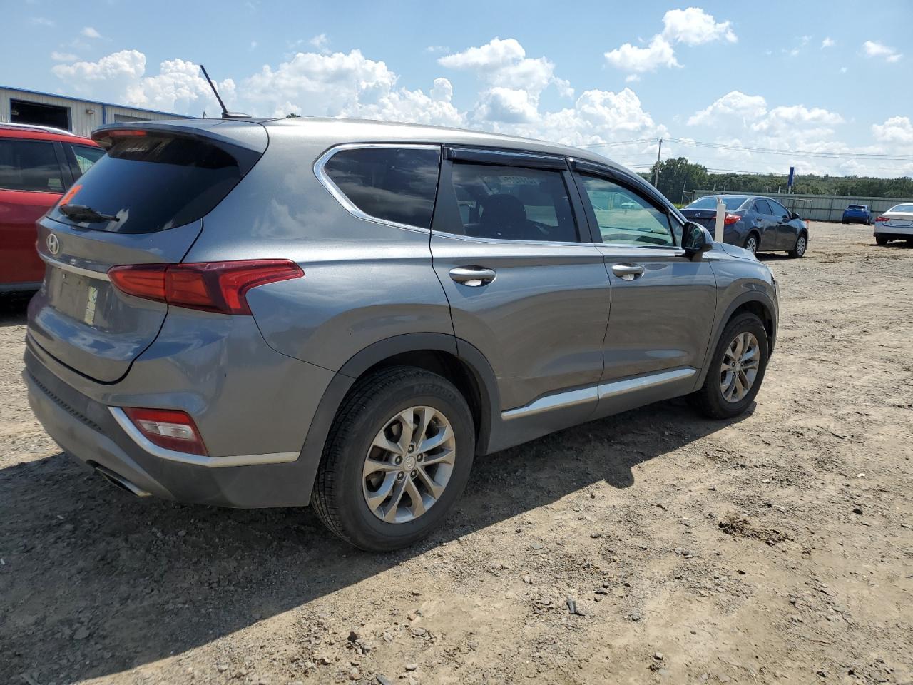 2019 Hyundai Santa Fe Se - Image 3