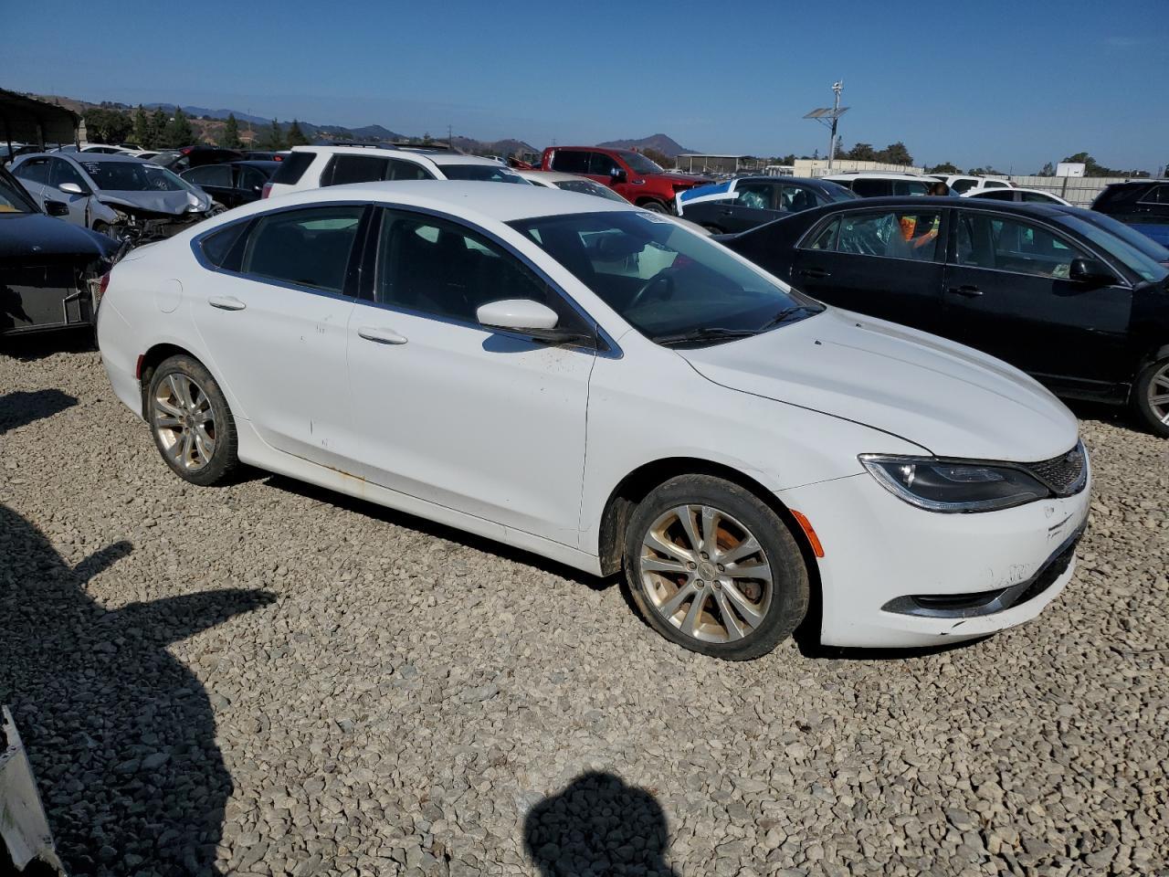 2016 Chrysler 200 Limited - Фото 4