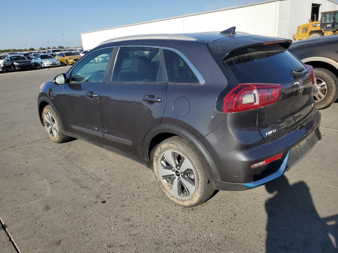 2019 Kia Niro Ex - Image 2