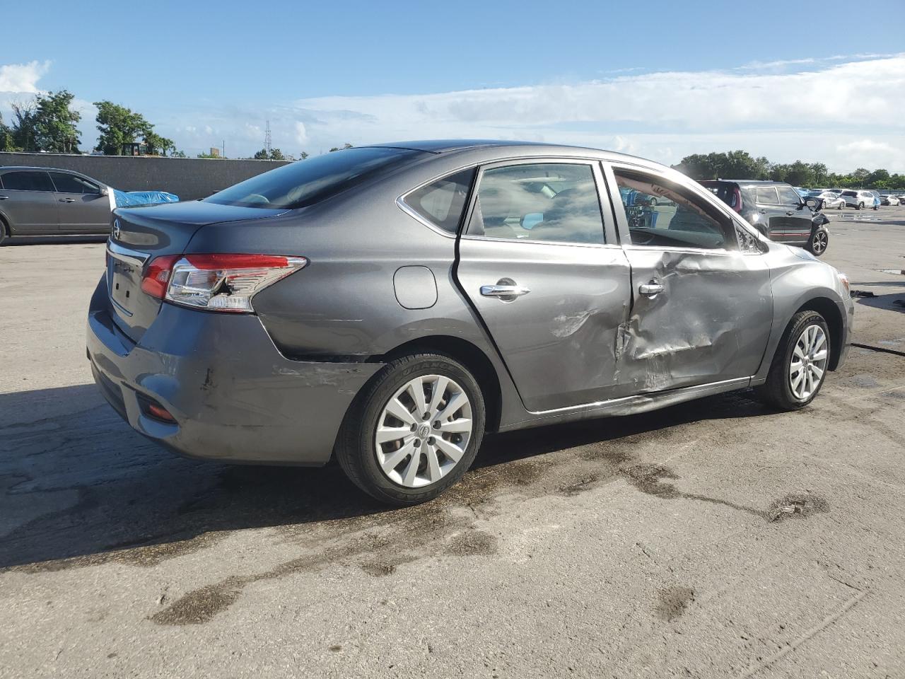 2016 Nissan Sentra S - Image 3