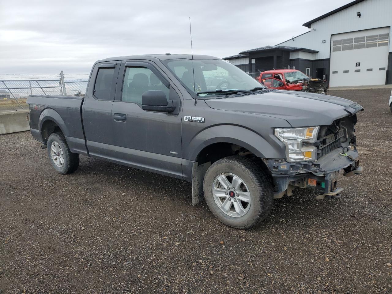 2015 Ford F150 Super Cab - Фото 4