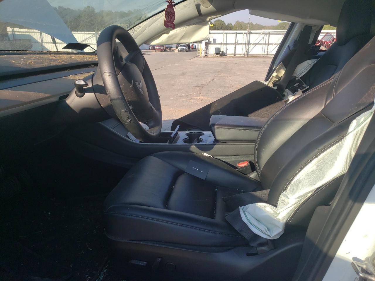 2020 Tesla Model 3 - Image 7