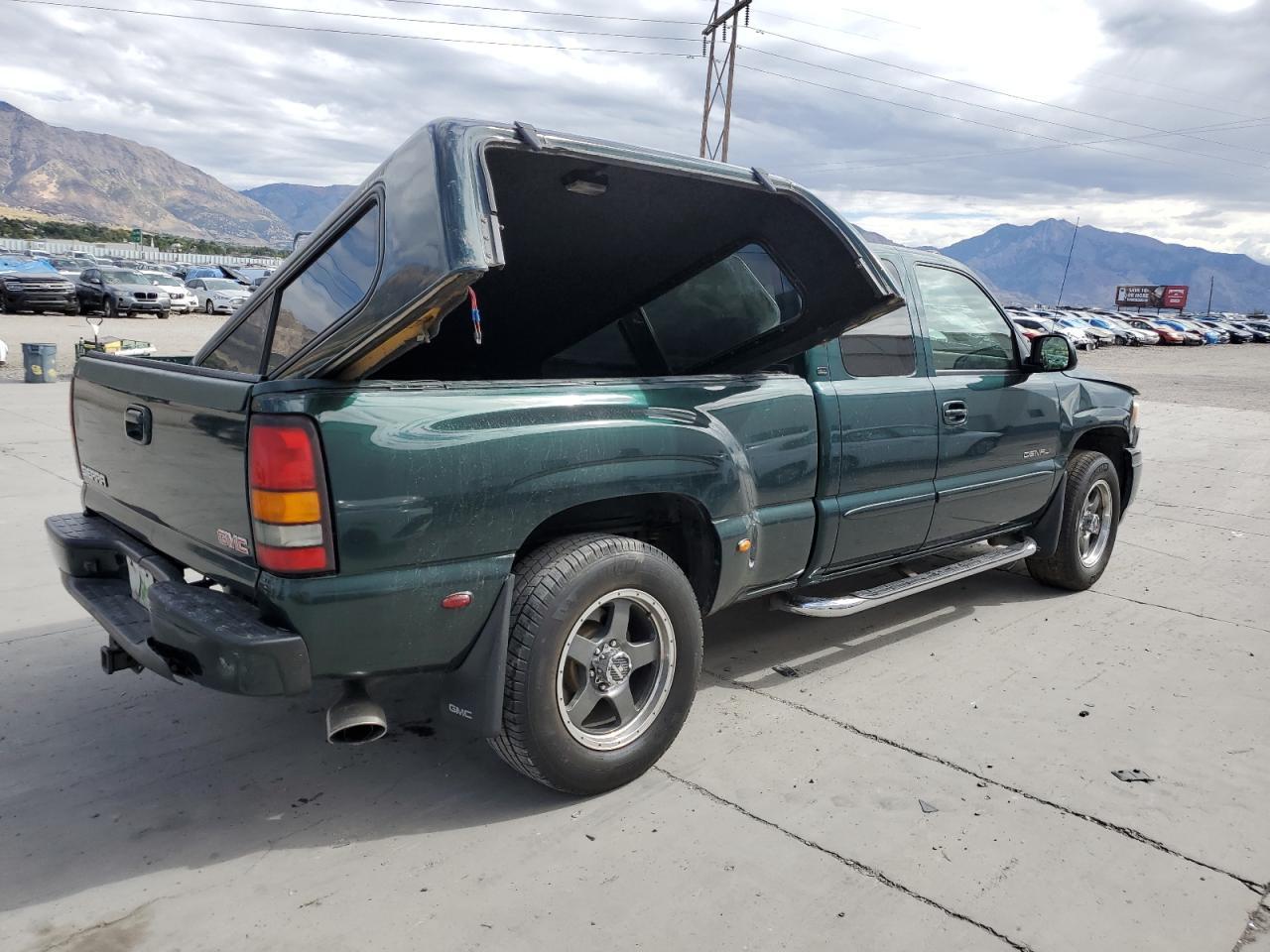 2004 GMC Sierra K1500 Denali - Фото 3