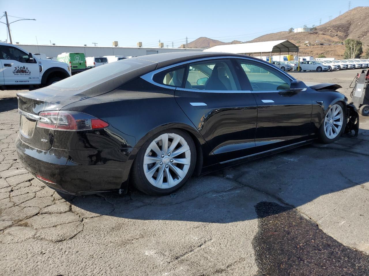 2017 Tesla Model S - Фото 3