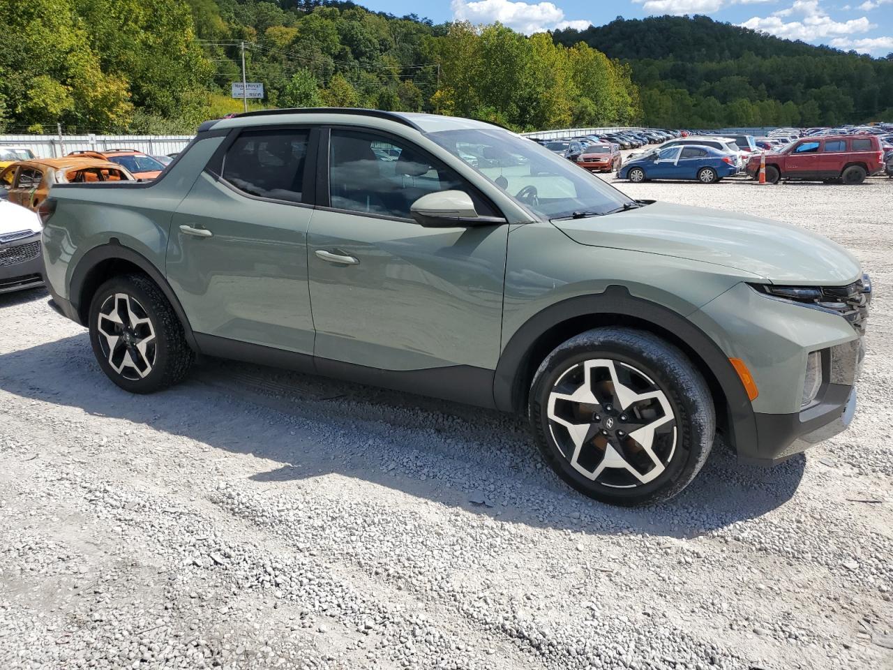 2022 Hyundai Santa Cruz Limited - Image 4