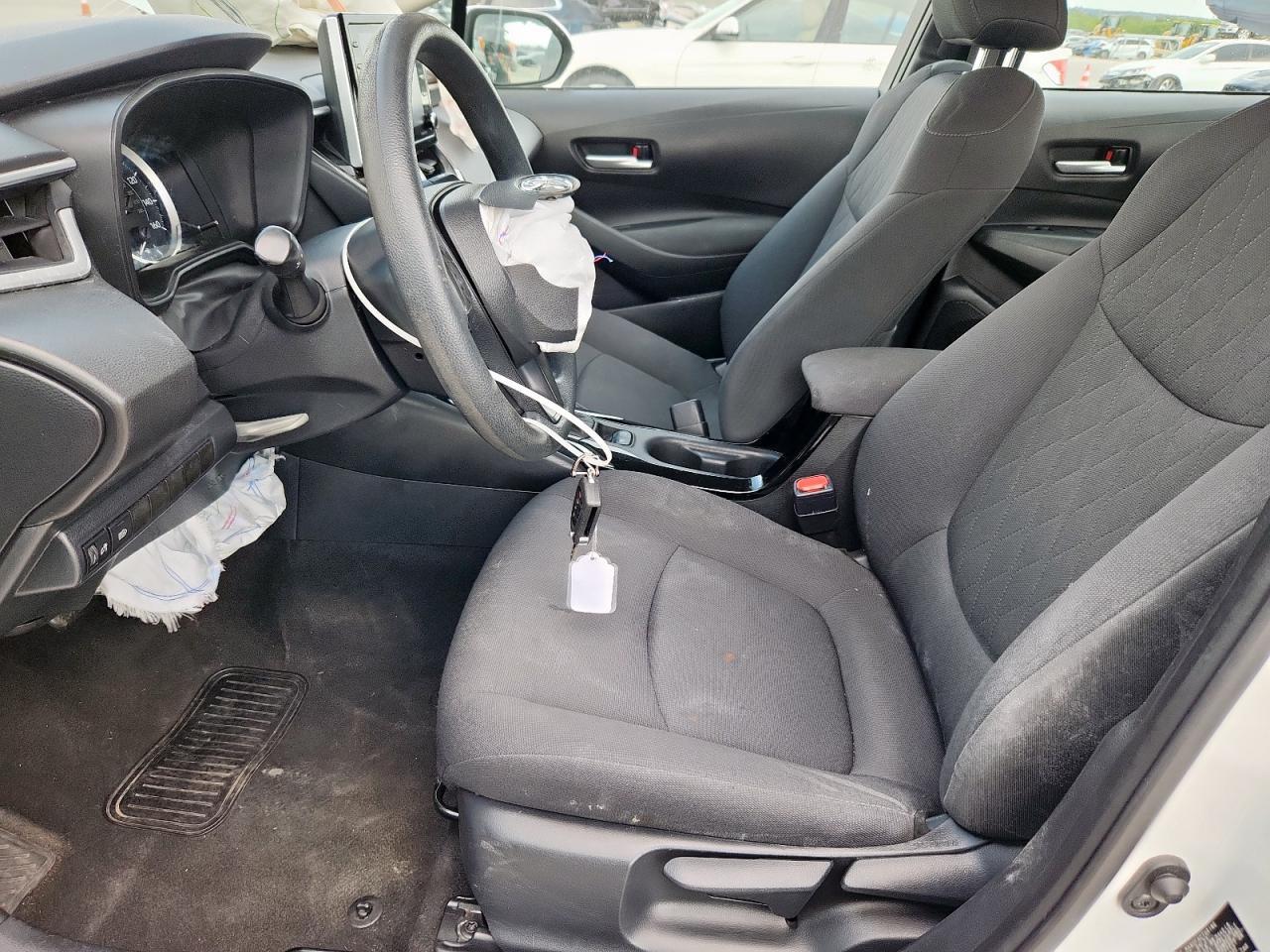 2021 Toyota Corolla Le - Image 7