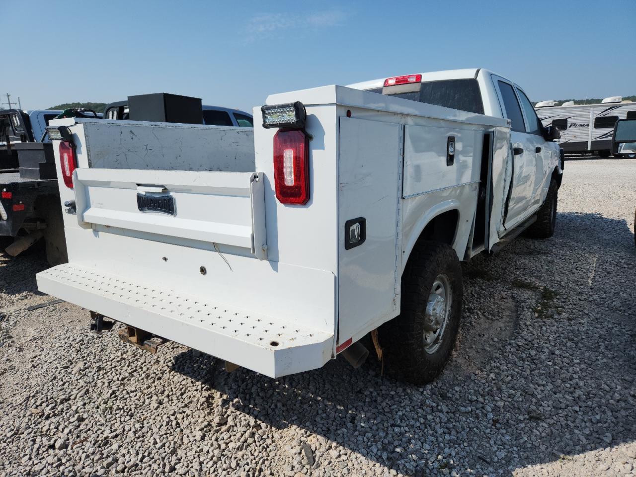 2024 Ram 2500 Tradesman - Фото 3