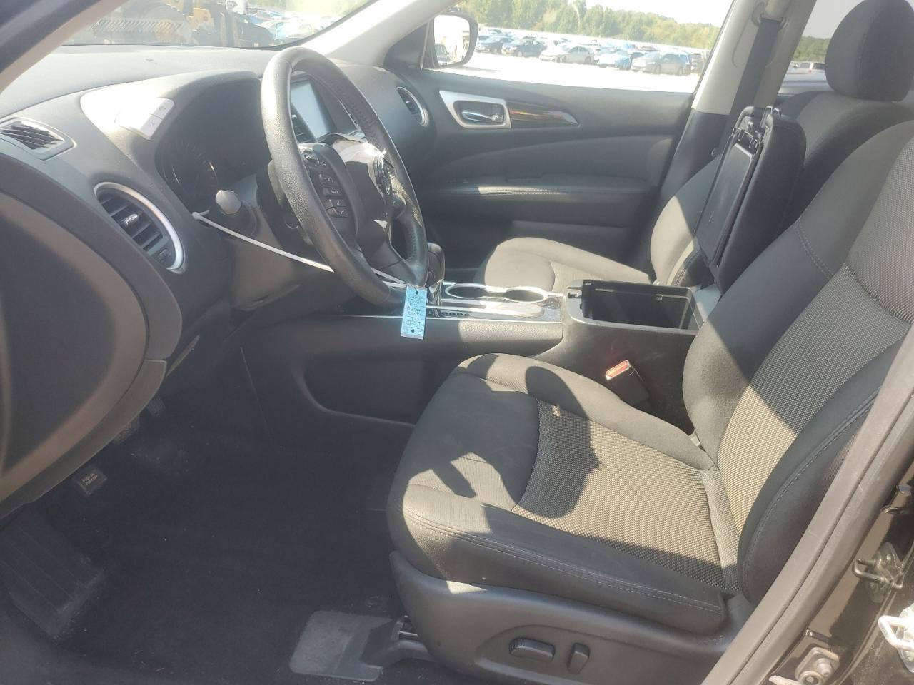 2019 Nissan Pathfinder S - Image 7