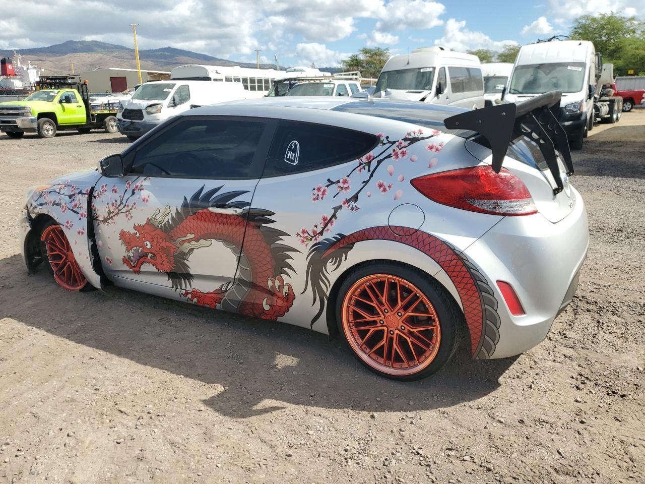 2017 Hyundai Veloster - Фото 2