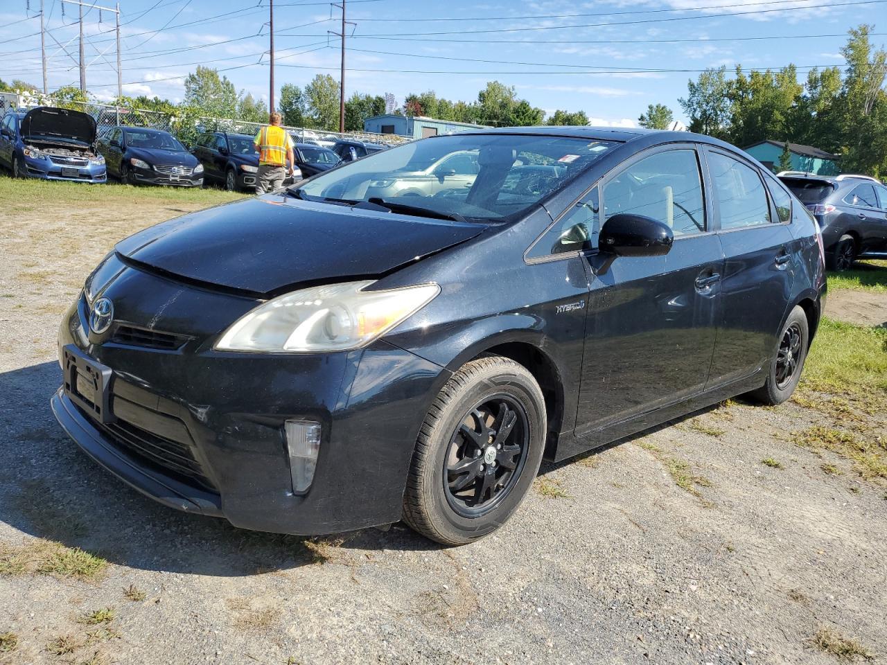 2013 Toyota Prius - Фото 2