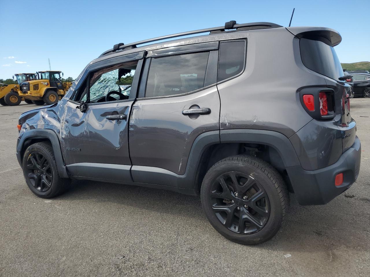 2018 Jeep Renegade Latitude - Фото 2