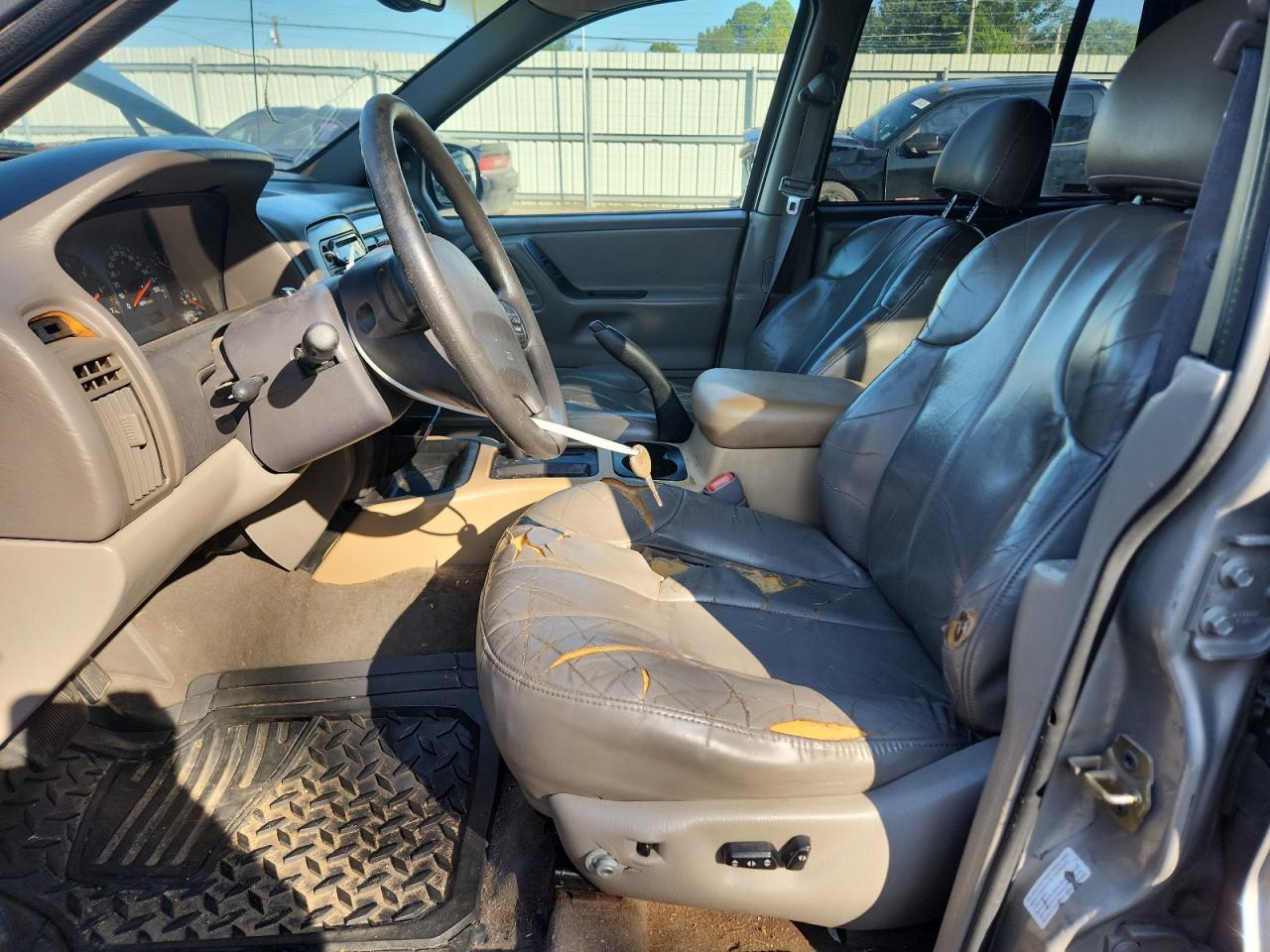 2001 Jeep Grand Cherokee Laredo - Фото 7