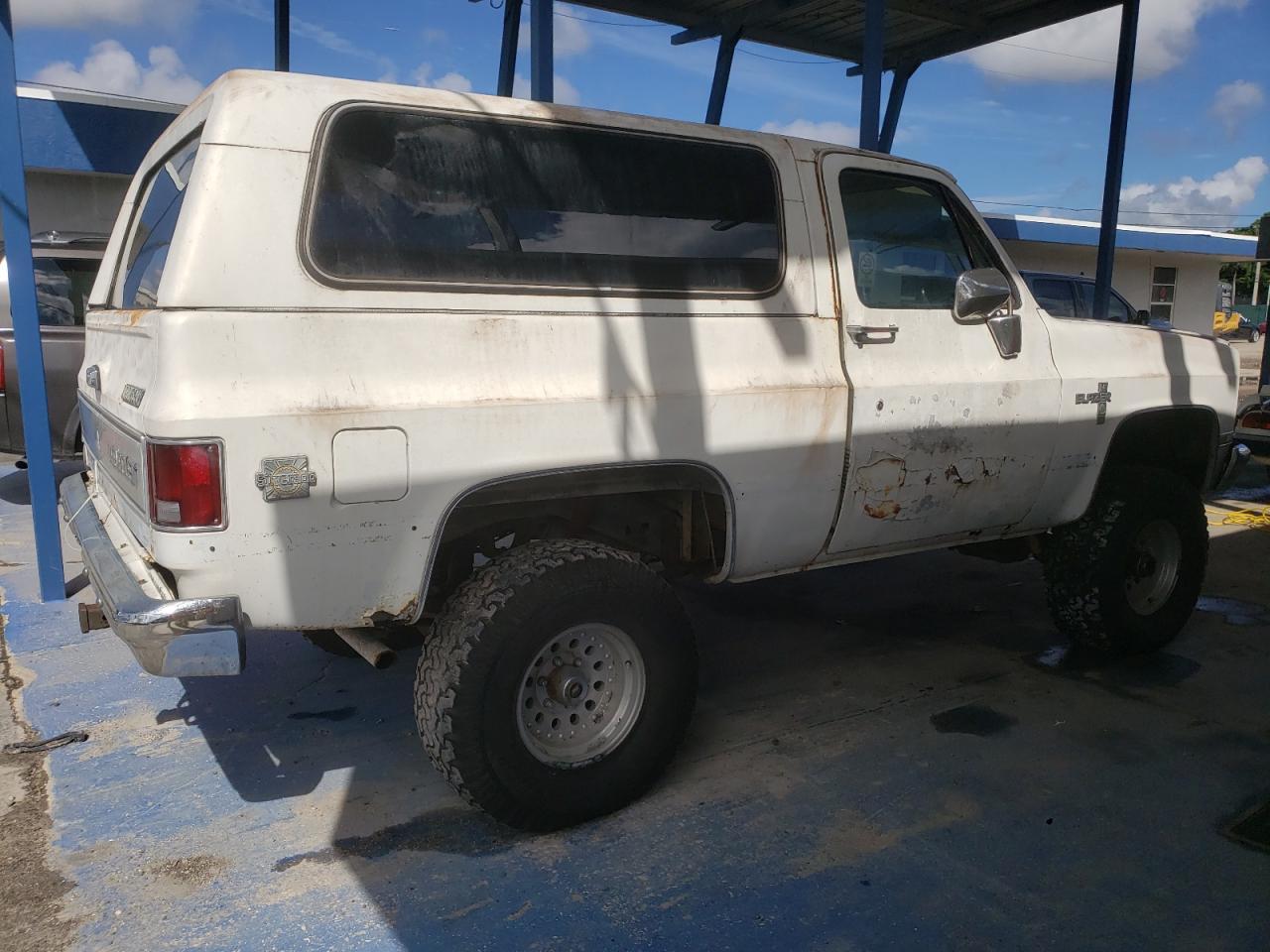 1982 Chevrolet Blazer K10 - Image 3