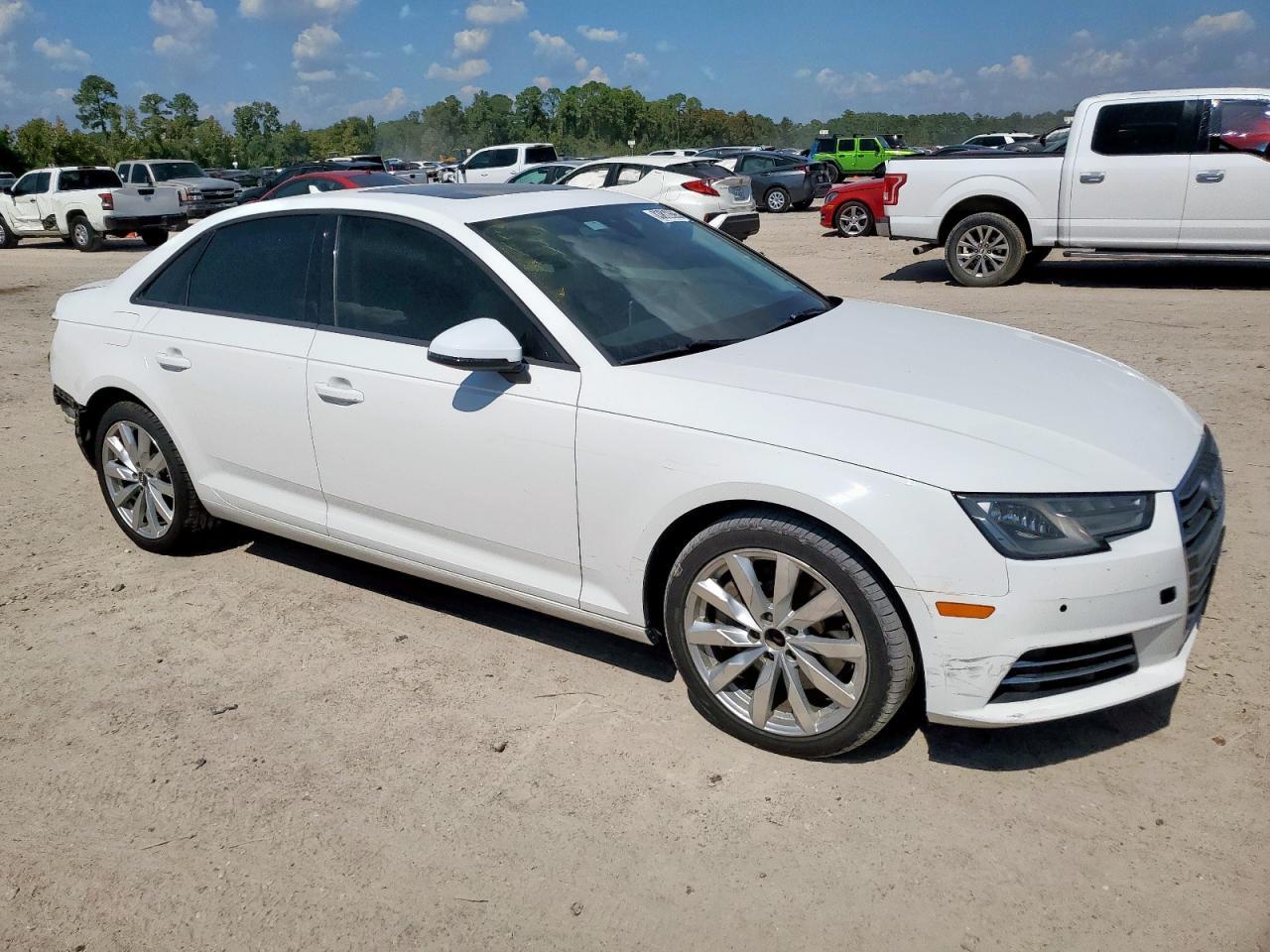 2017 Audi A4 Premium - Image 4