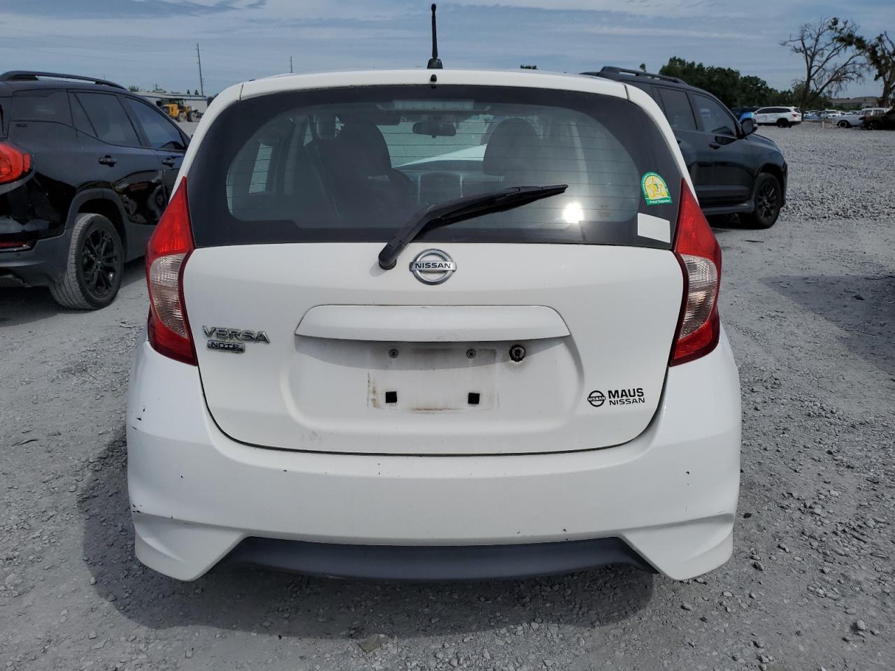 2017 Nissan Versa Note S - Фото 6