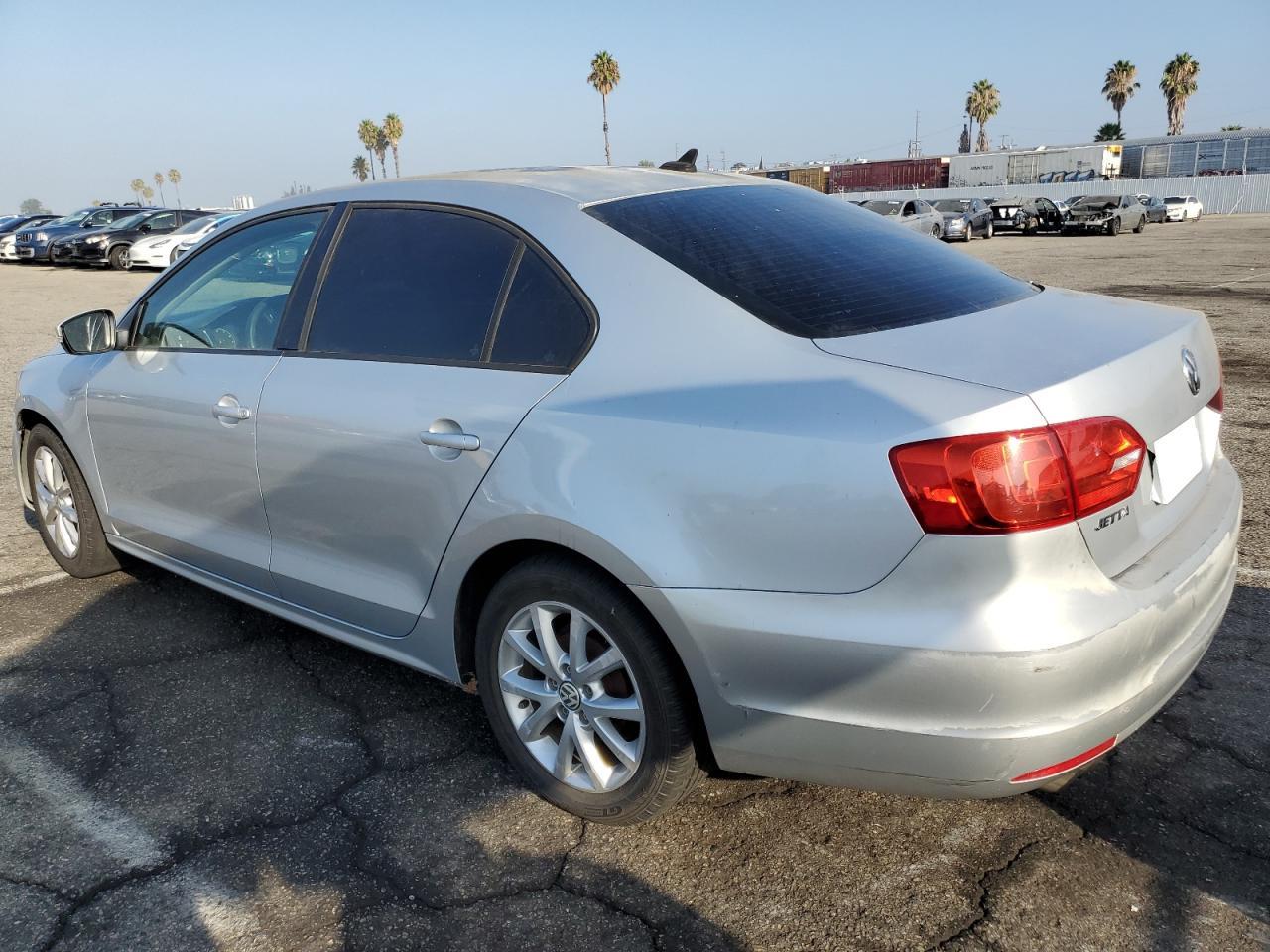2011 Volkswagen Jetta Se - Image 2