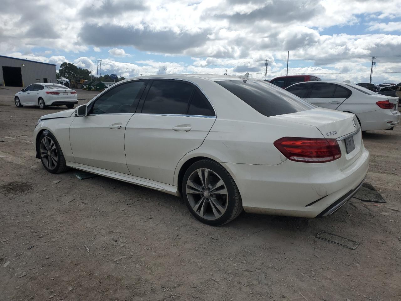 2014 Mercedes-Benz E 350 - Фото 2