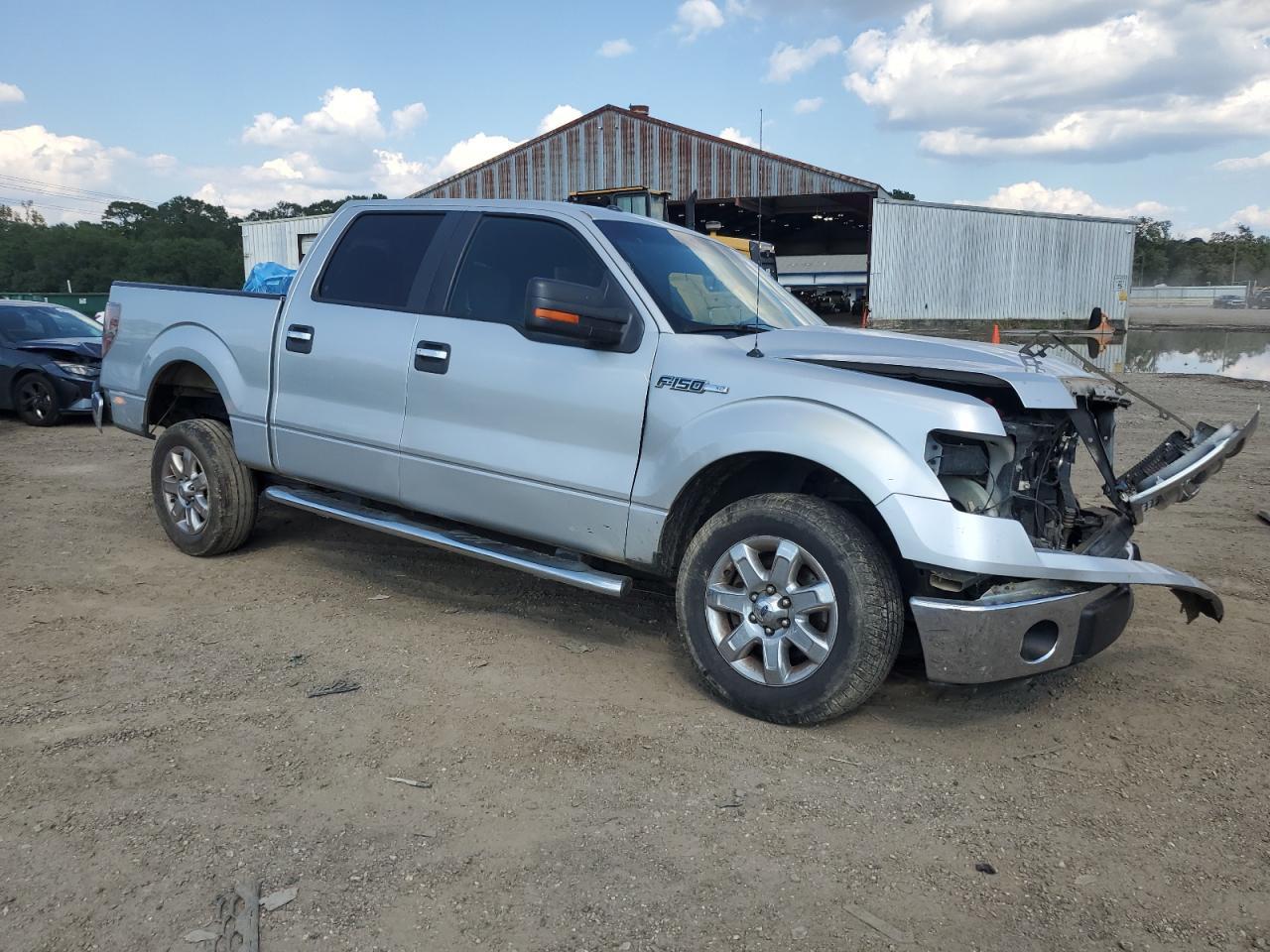 2013 Ford F150 Supercrew - Фото 4