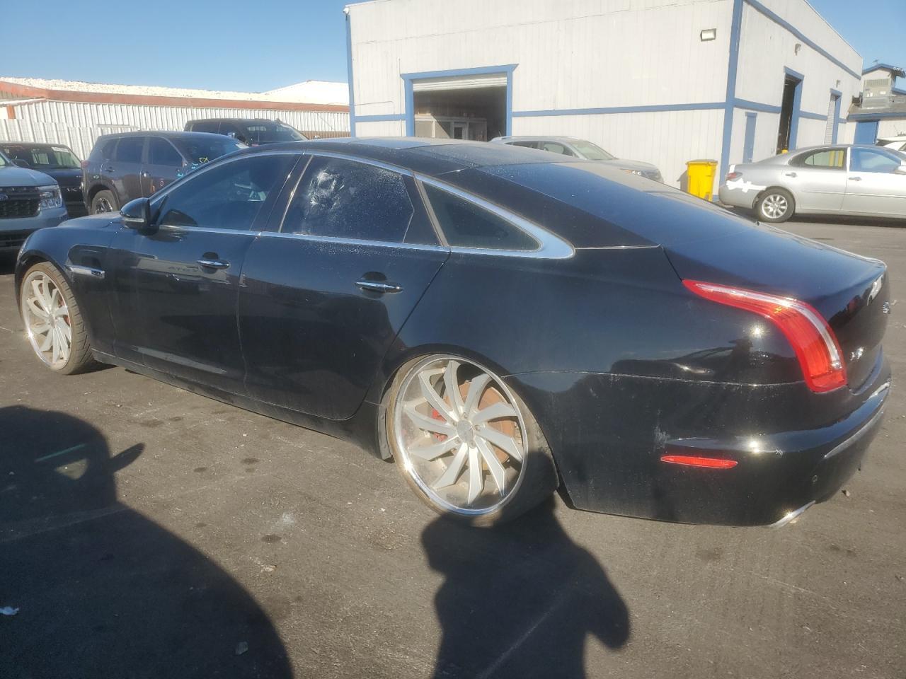 2012 Jaguar Xj - Фото 2