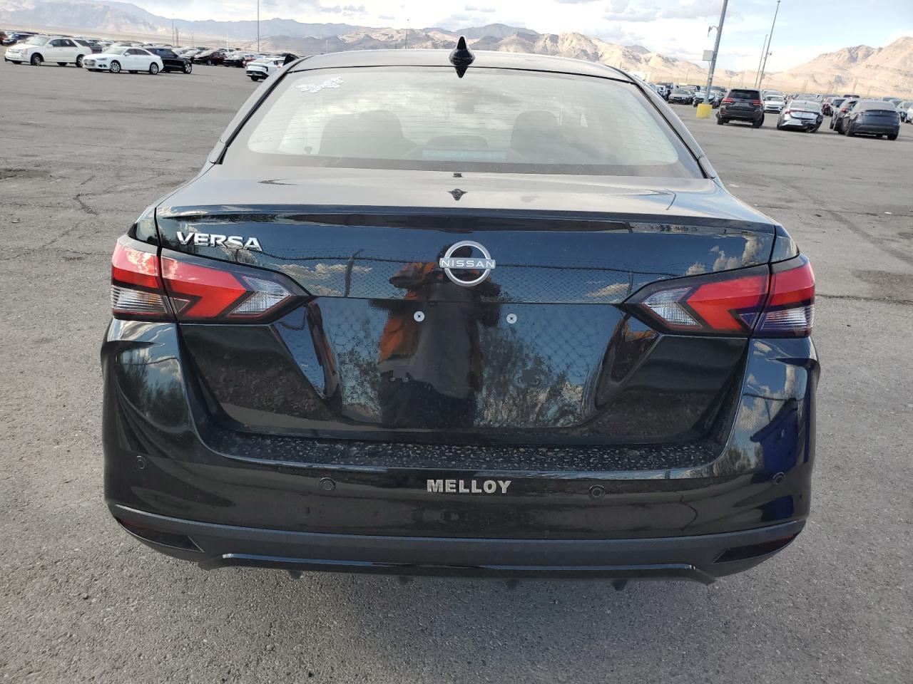 2025 Nissan Versa Sv - Image 6