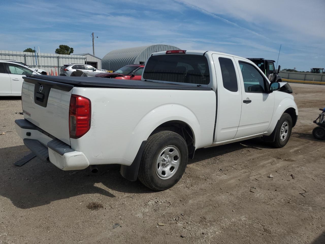 2018 Nissan Frontier S - Фото 3