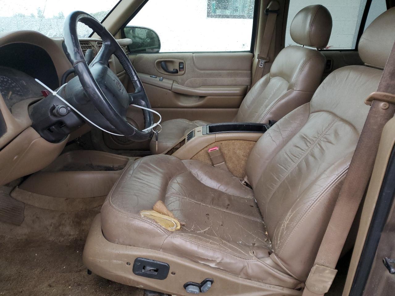 2003 Chevrolet Blazer - Image 7