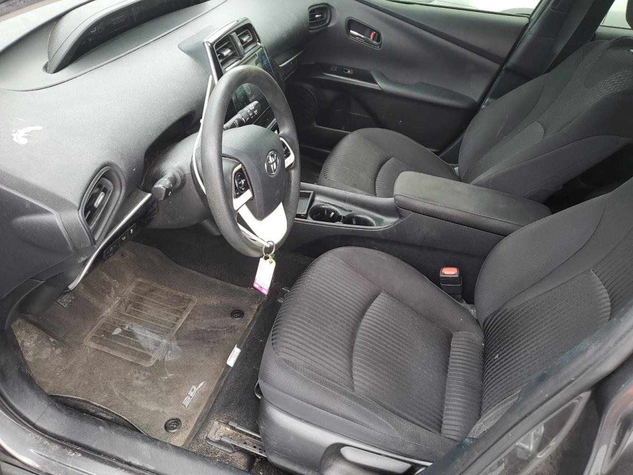2018 Toyota Prius - Image 7