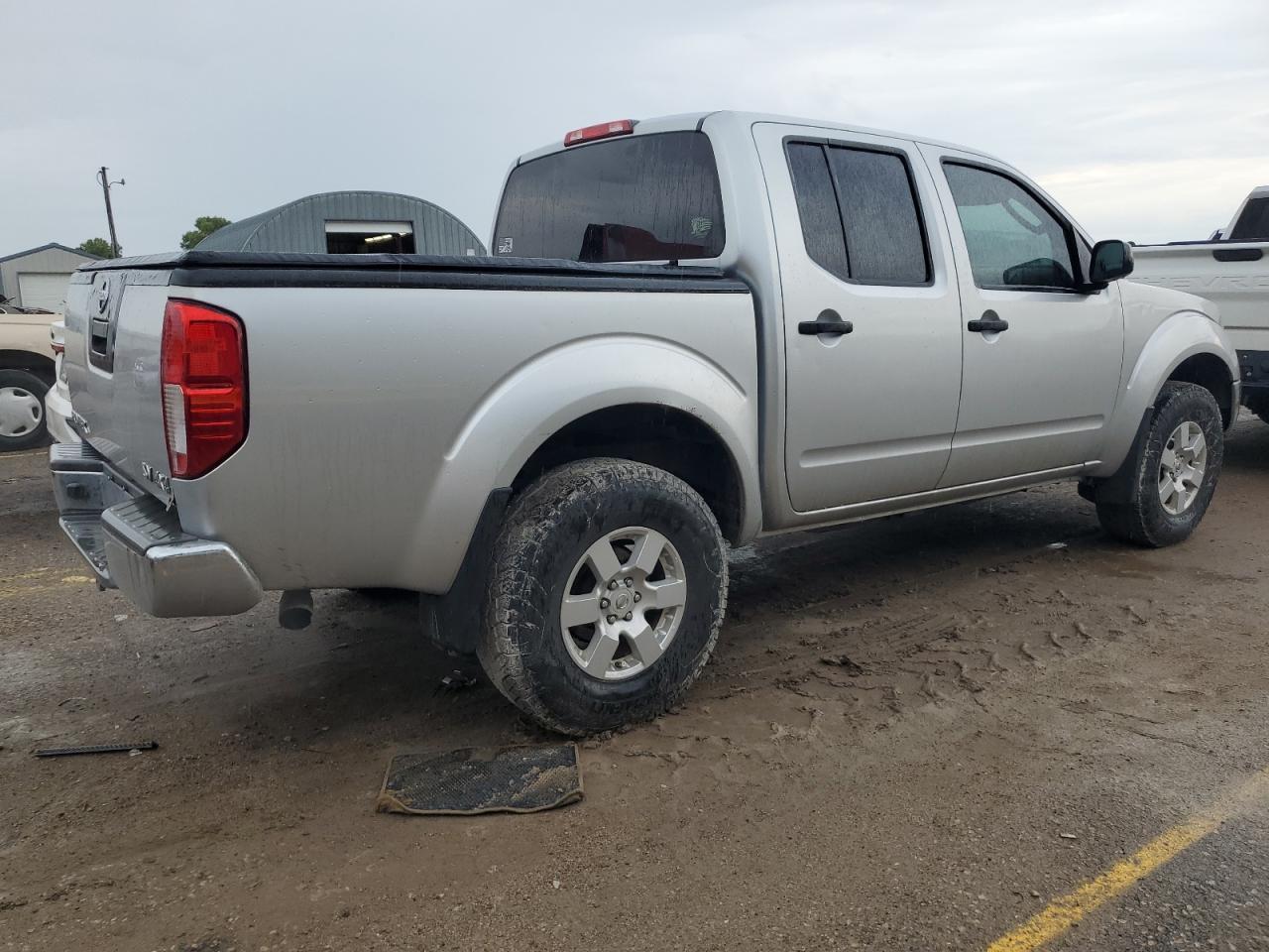 2011 Nissan Frontier S - Image 3