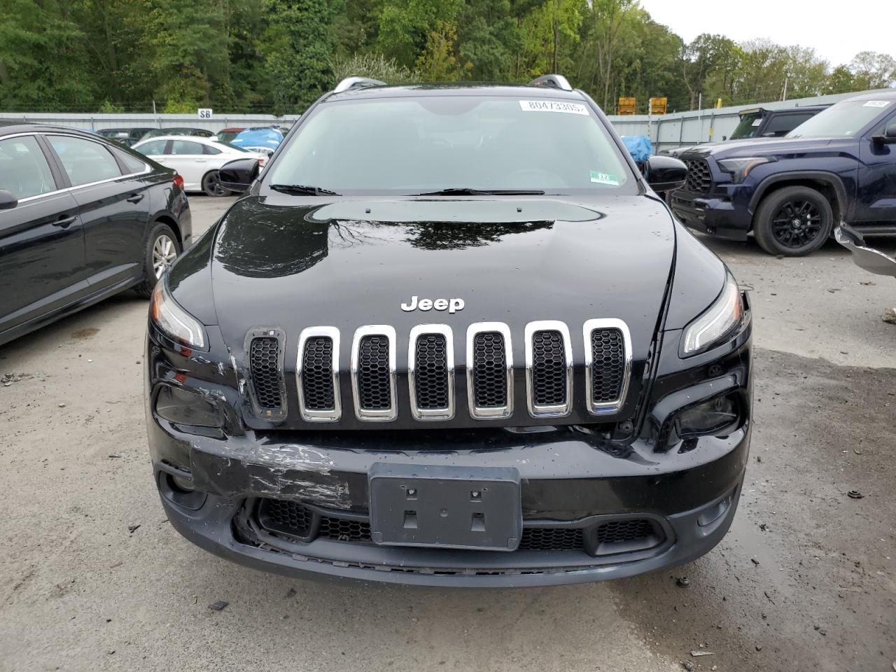 2017 Jeep Cherokee Latitude - Image 5