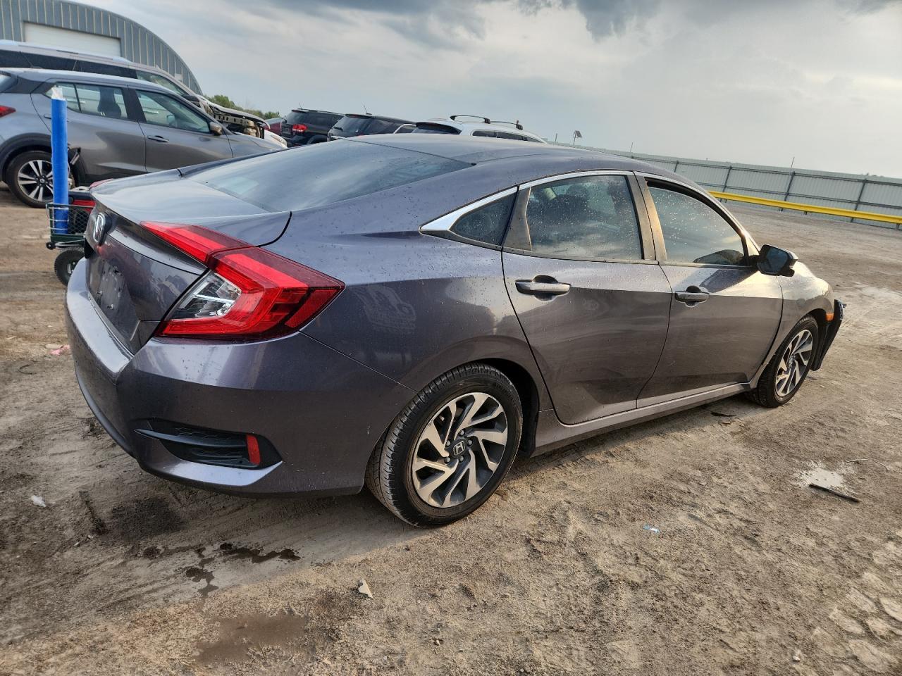 2016 Honda Civic Ex - Image 3