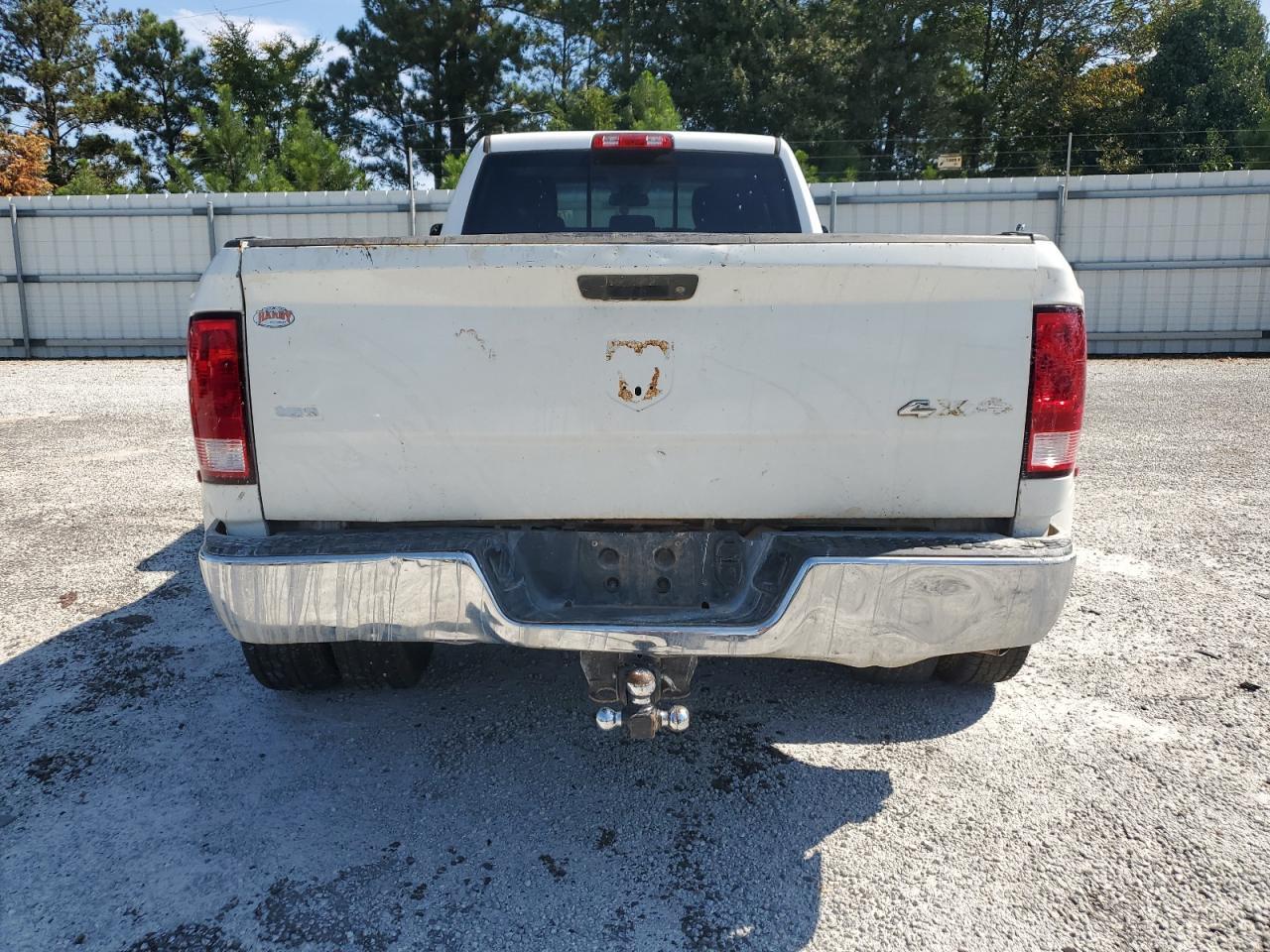 2016 Ram 3500 Longhorn - Image 6
