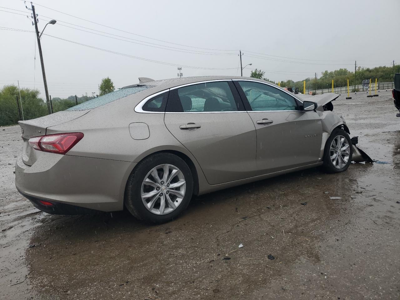2022 Chevrolet Malibu Lt - Фото 3