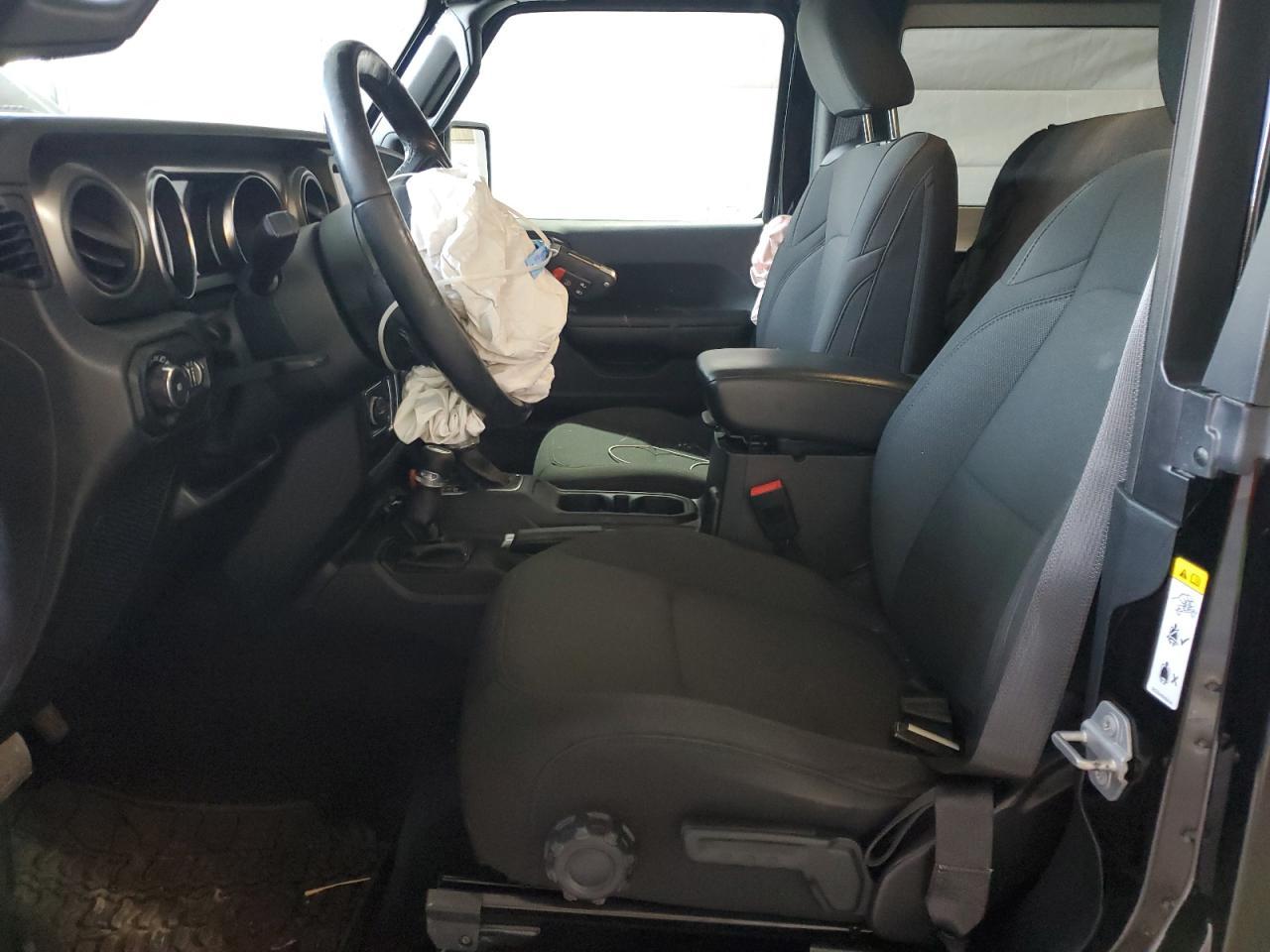 2019 Jeep Wrangler Sport - Фото 7