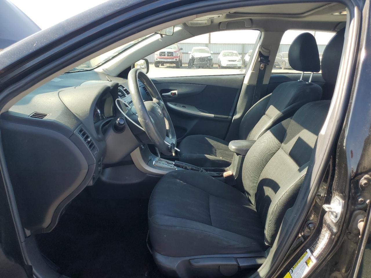 2011 Toyota Corolla Base - Фото 7