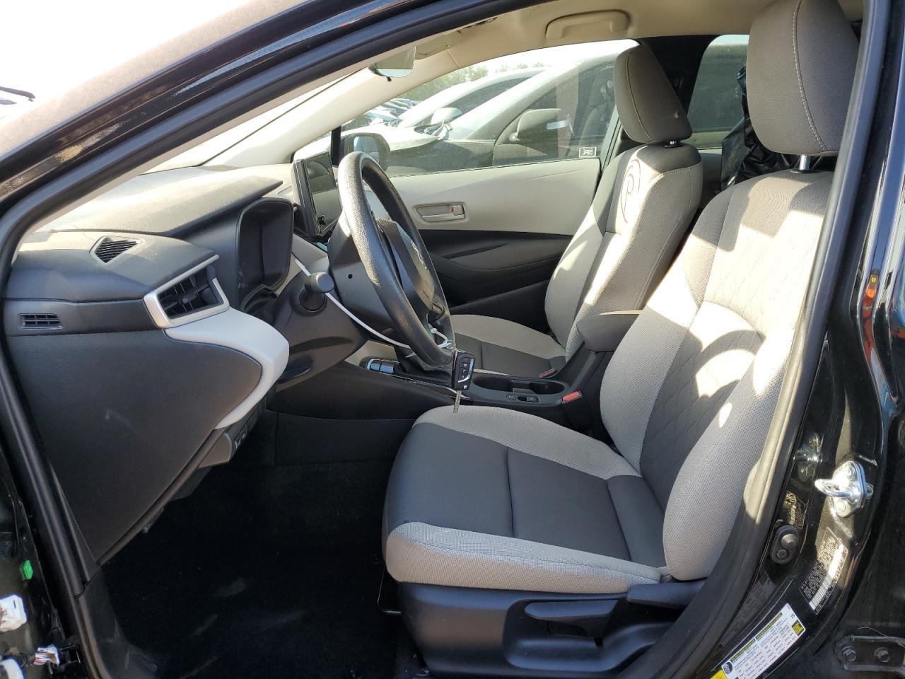 2025 Toyota Corolla Le - Image 7