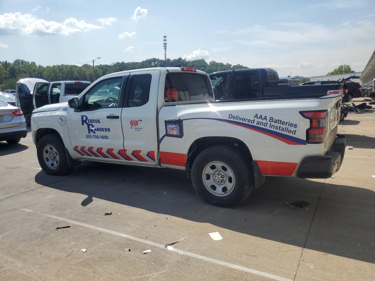 2024 Nissan Frontier S - Image 2