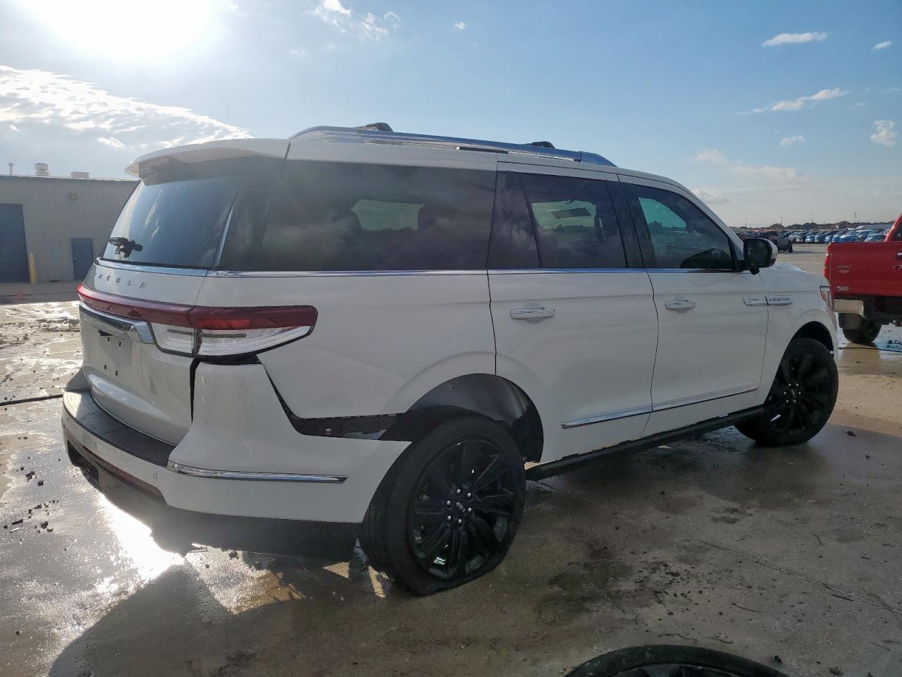 2024 Lincoln Navigator Reserve - Фото 3