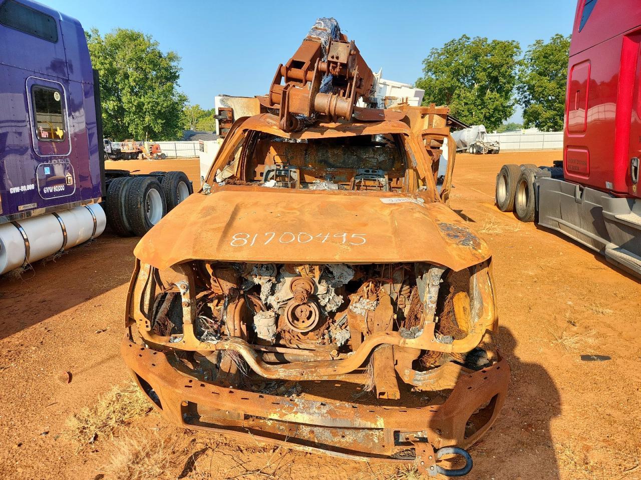 2016 Ford F550 Super Duty - Image 5