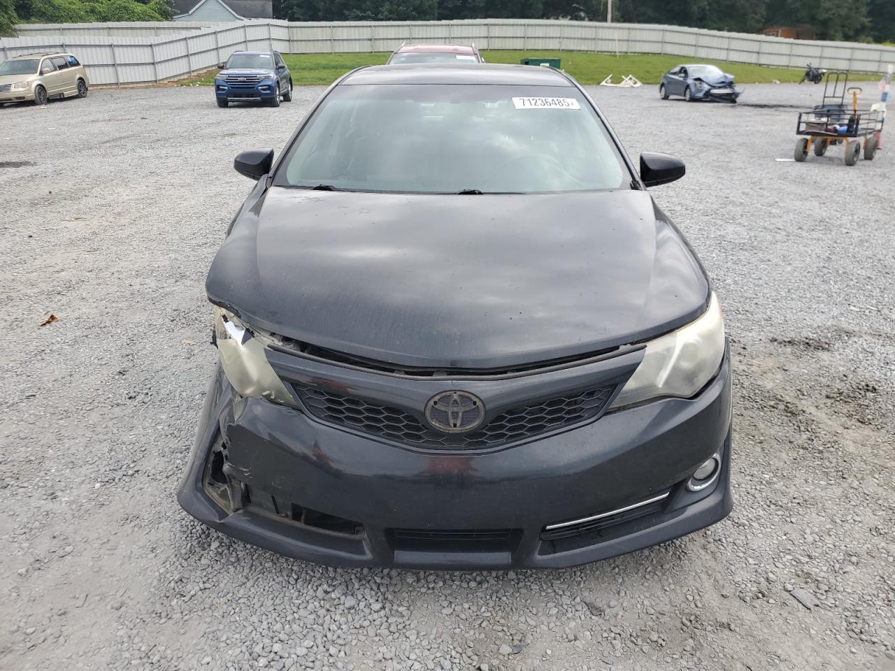 2014 Toyota Camry L - Image 5