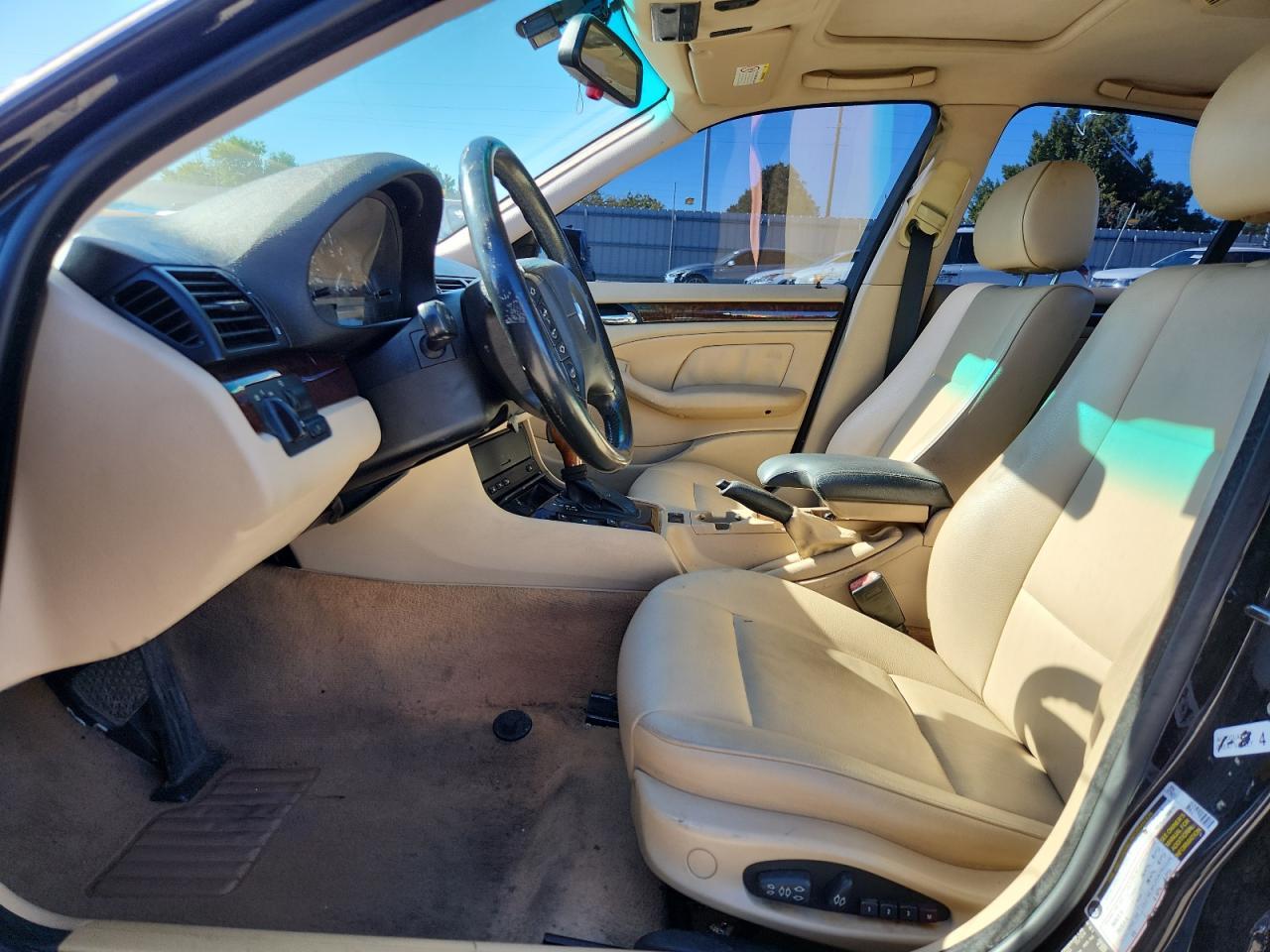 2005 BMW 325 Xi - Image 7