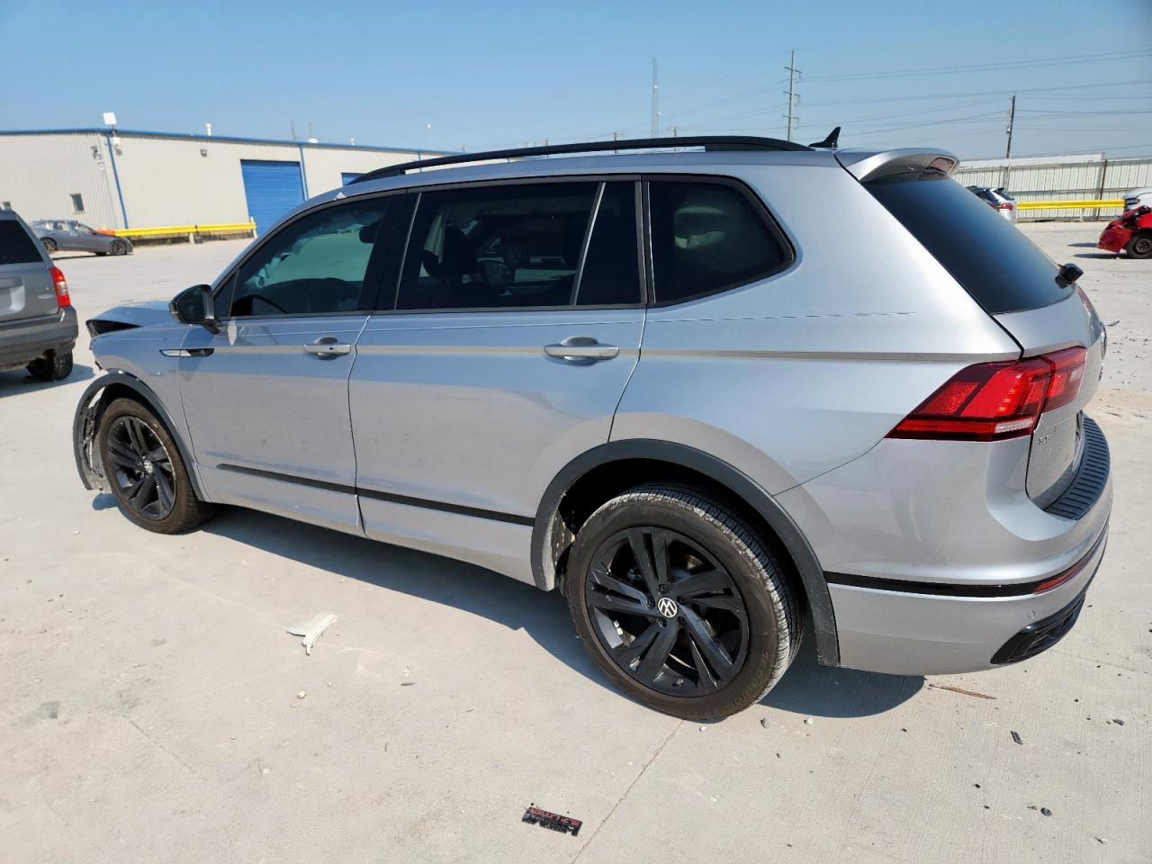 2024 Volkswagen Tiguan Se R-Line Black - Фото 2