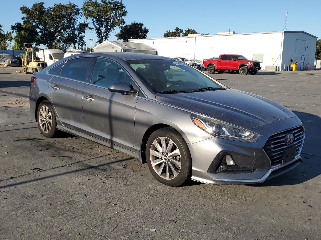 2018 Hyundai Sonata Se - Фото 4