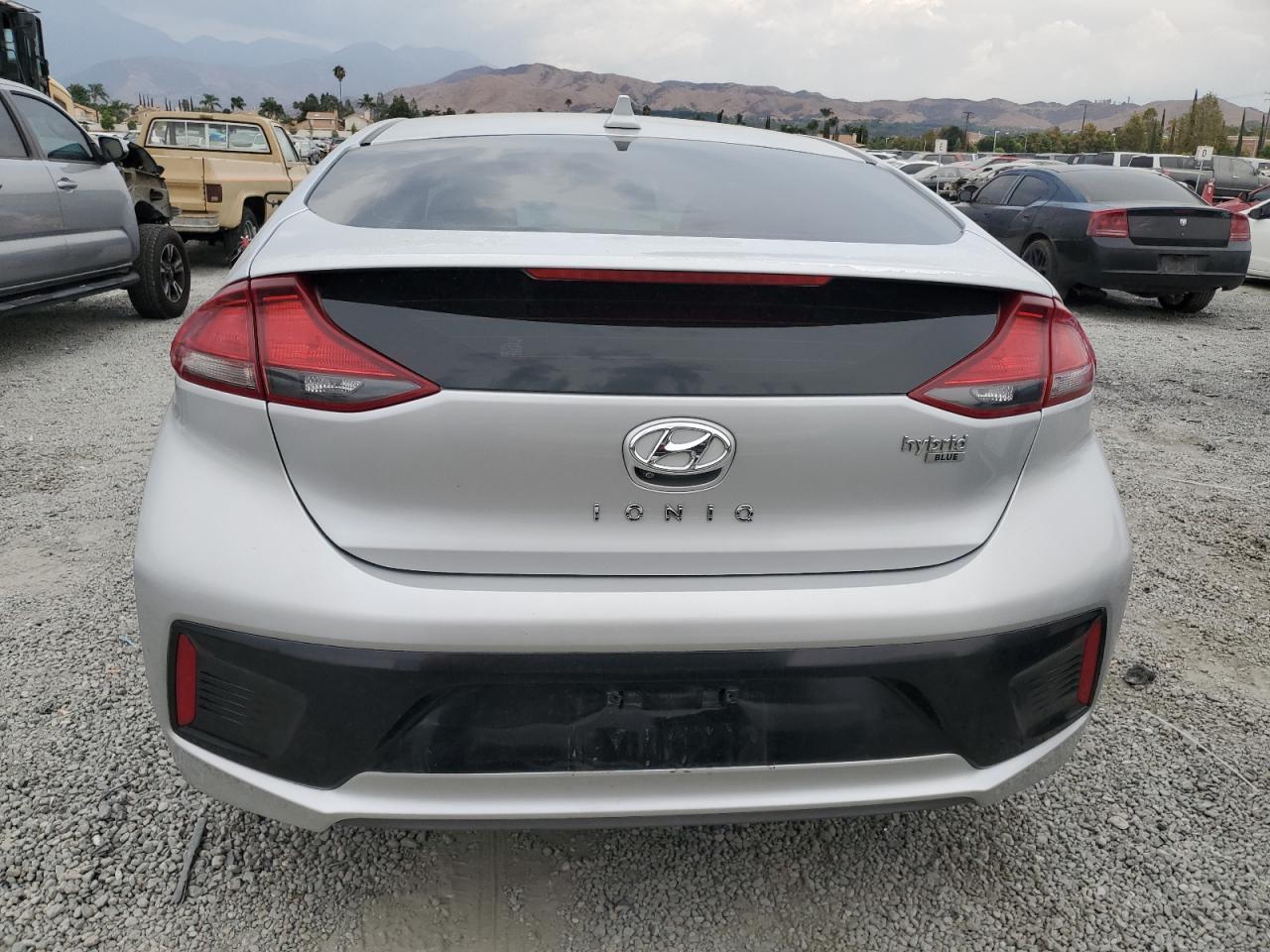 2019 Hyundai Ioniq Blue - Фото 6