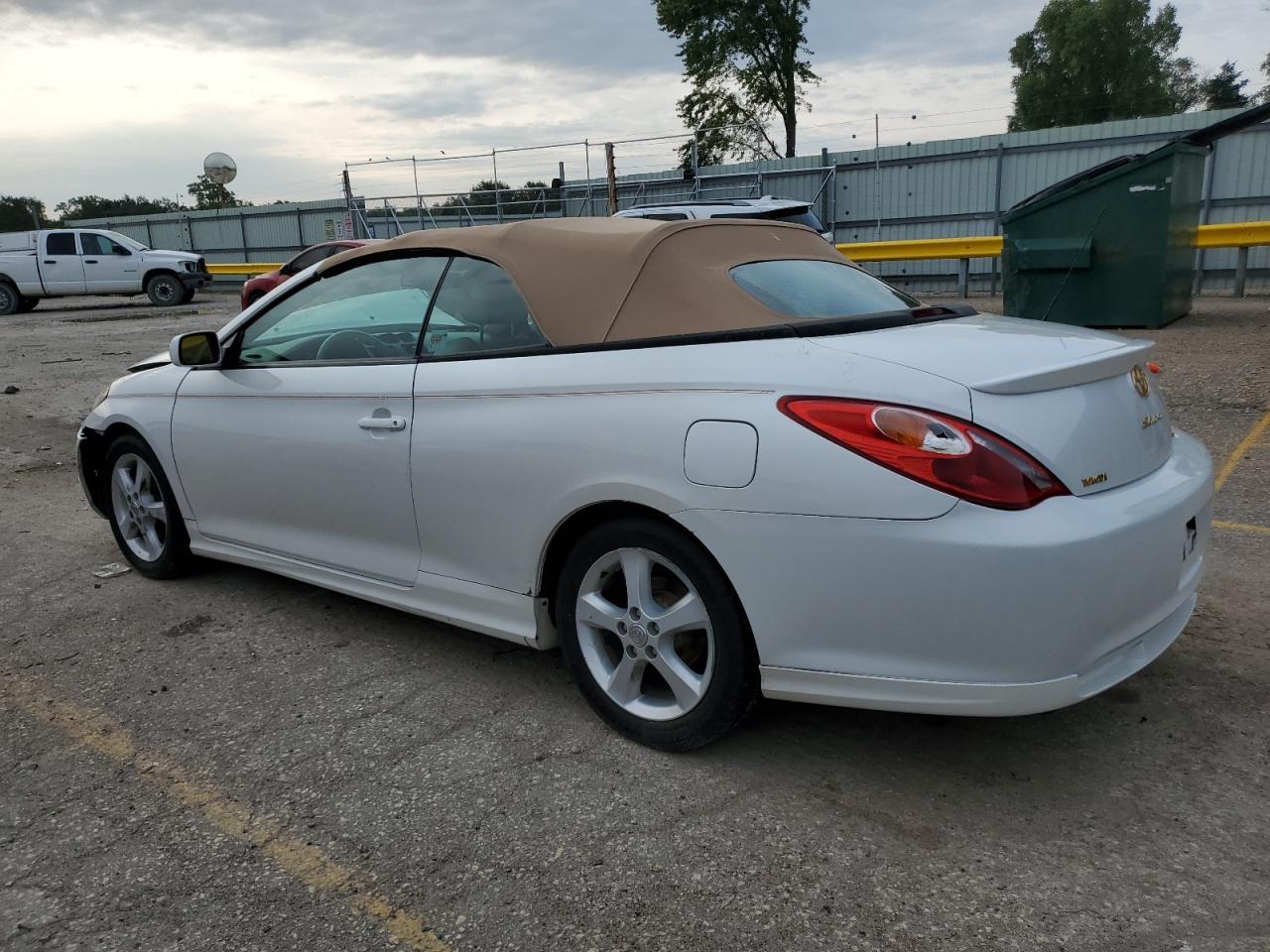 2006 Toyota Camry Solara Se - Фото 2