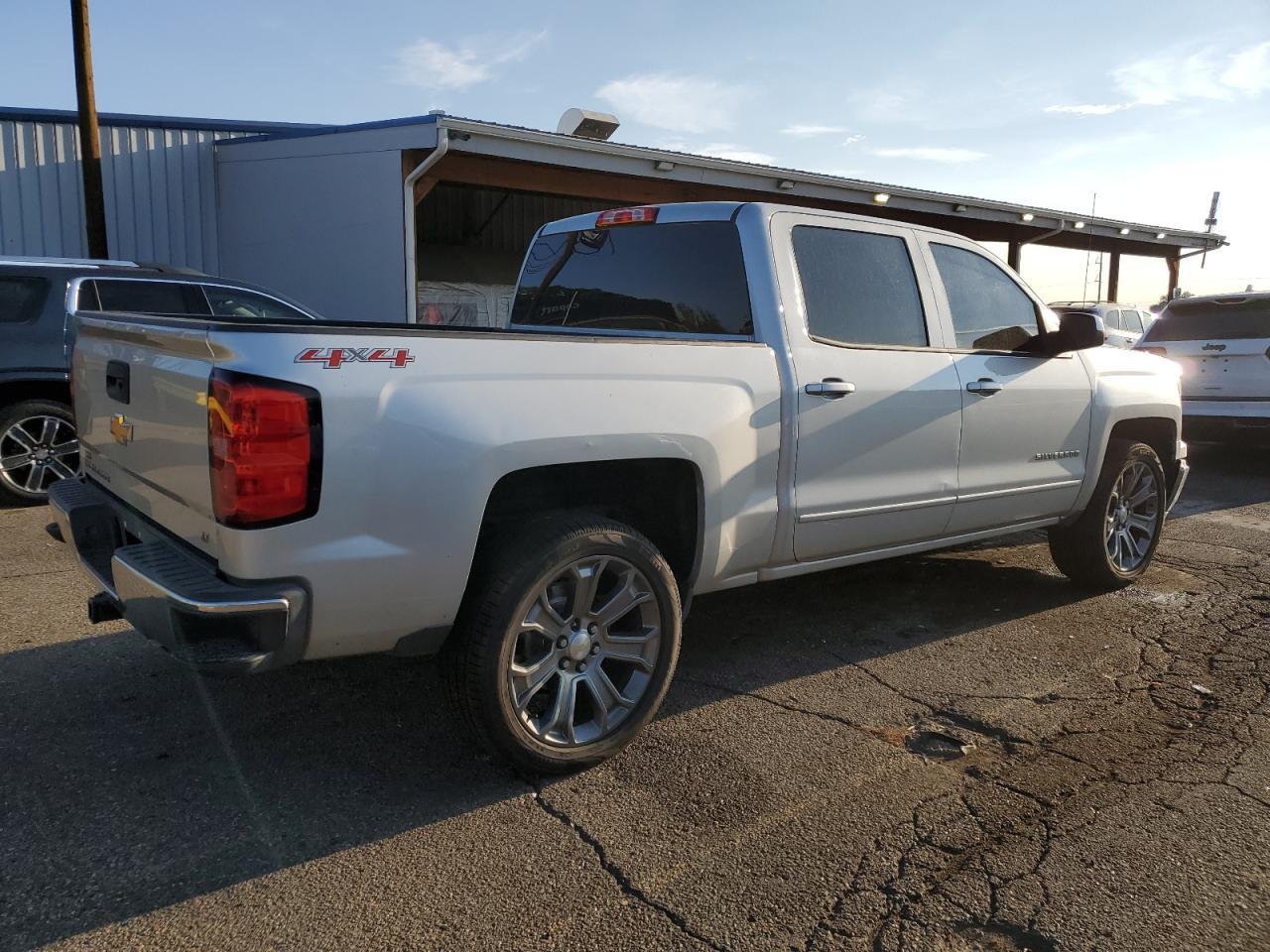 2015 Chevrolet Silverado K1500 Lt - Image 3