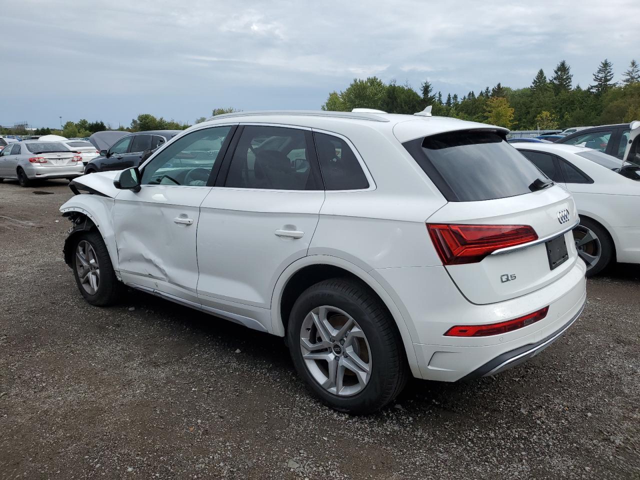 2021 Audi Q5 Premium - Фото 2