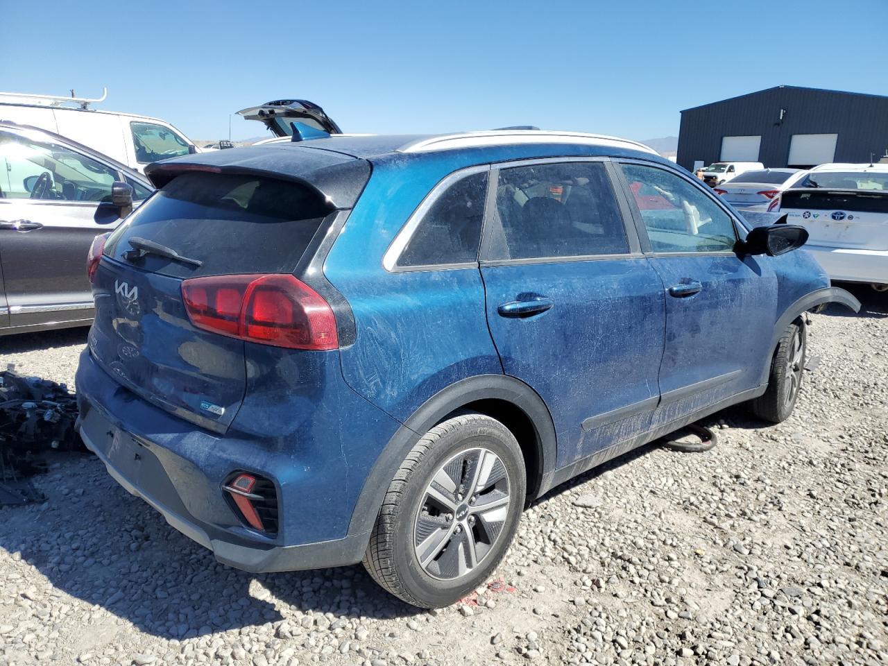 2022 Kia Niro Lxs - Фото 3
