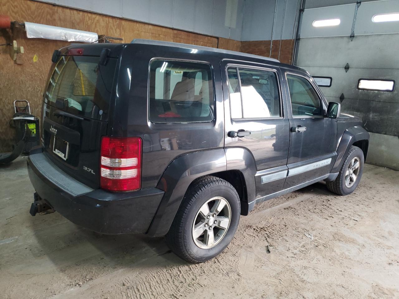 2008 Jeep Liberty Sport - Фото 3
